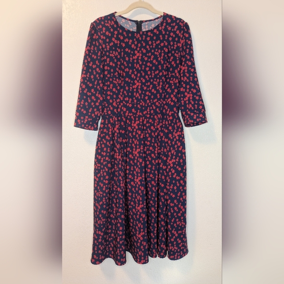 Simple Flavor Floral Midi Dress In Red And Blue - Picture 2 of 6